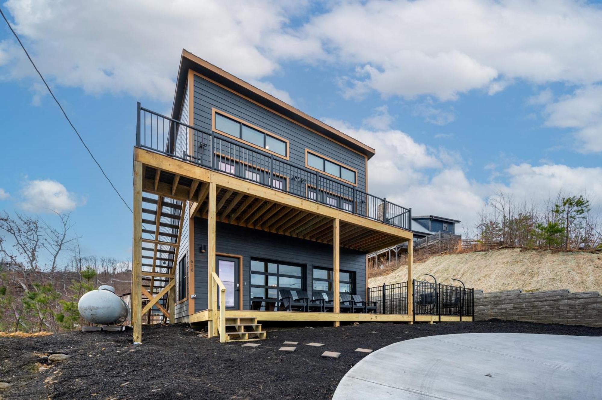 Mountain Mermaid Villa Gatlinburg Exterior photo